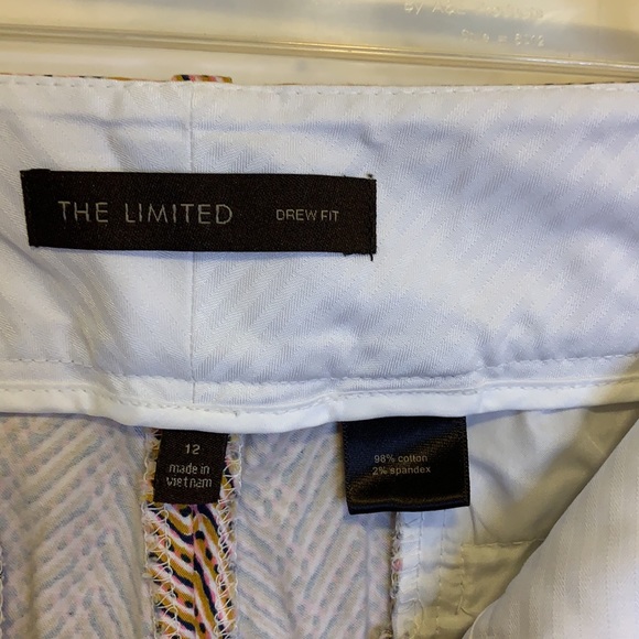 Limited Drew fit cropped pants size 12 fun pattern - Picture 4 of 8